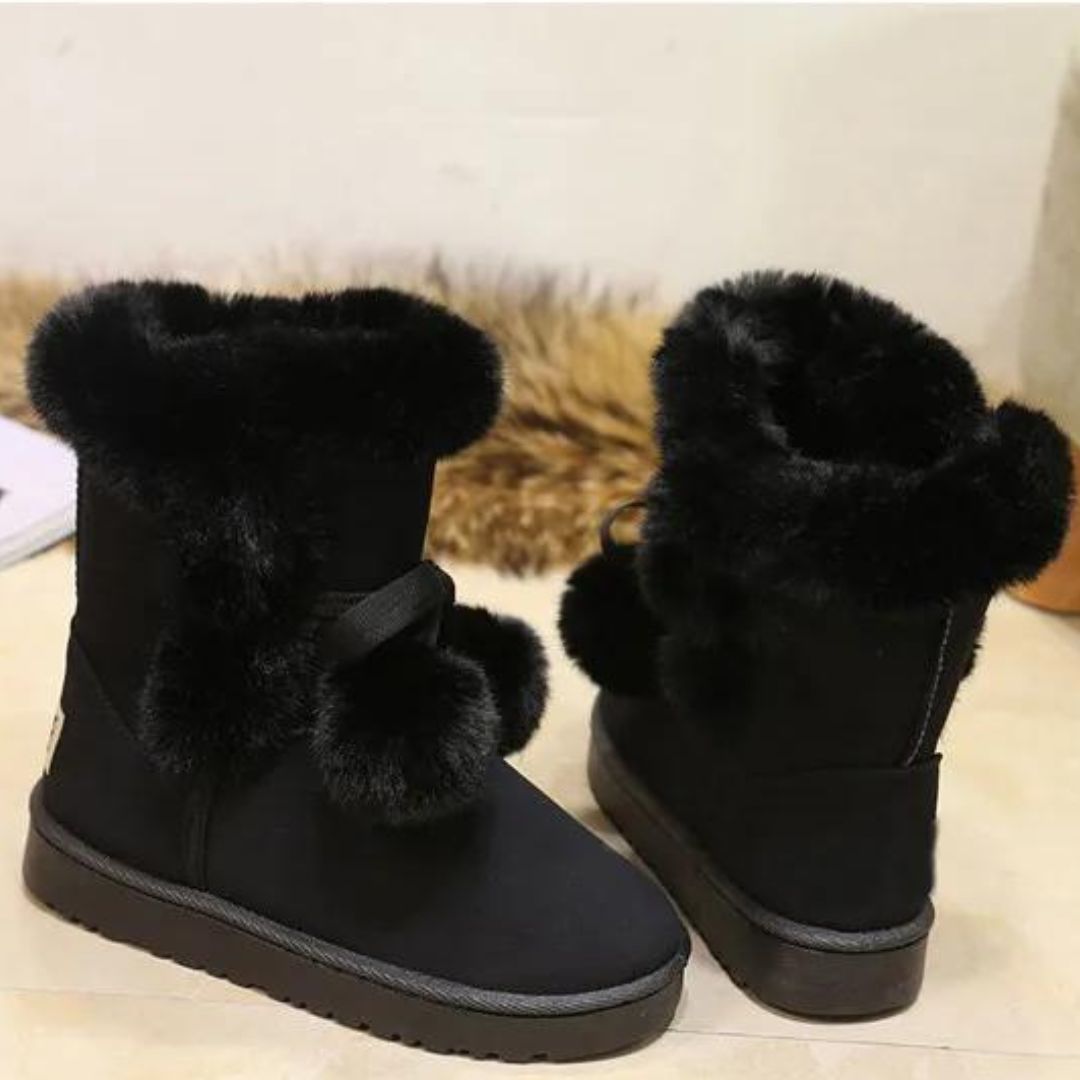 Dahlia - Elegante Winterstiefel mit Pompon-Verzierung