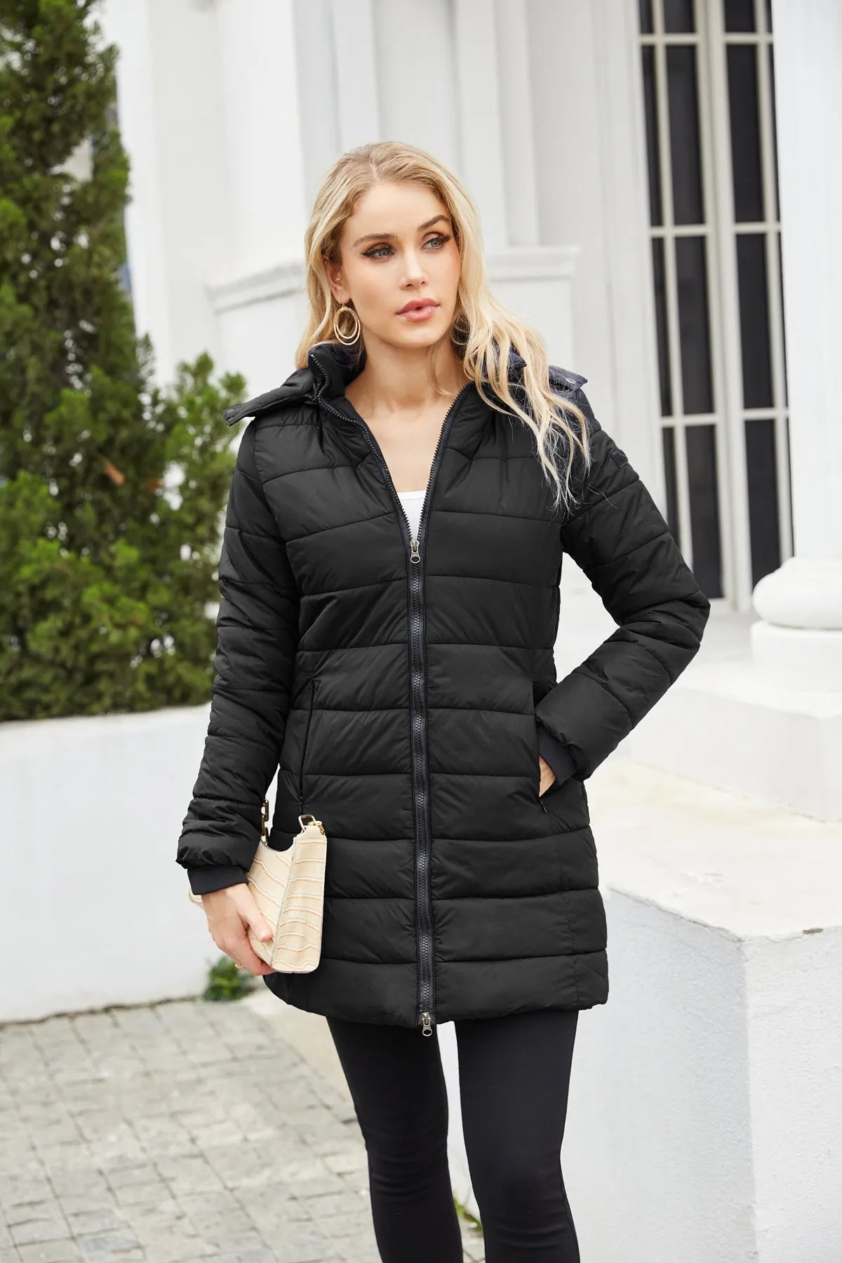 Lillymoda | Claire – Maßgeschneiderter, wattierter Wintermantel mit Kapuze