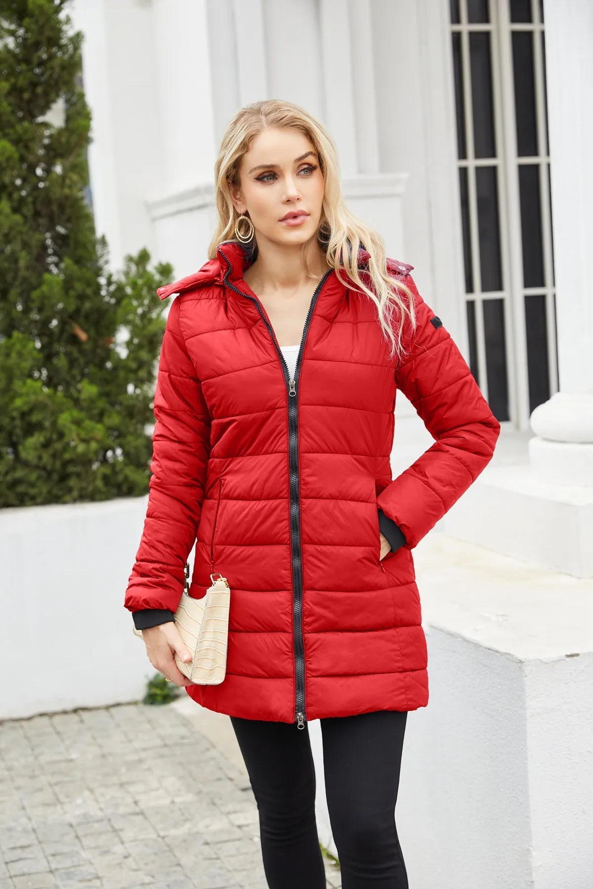 Lillymoda | Claire – Maßgeschneiderter, wattierter Wintermantel mit Kapuze