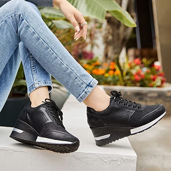 Rikke - Orthopädische hochhackige Turnschuhe mit Keilabsatz