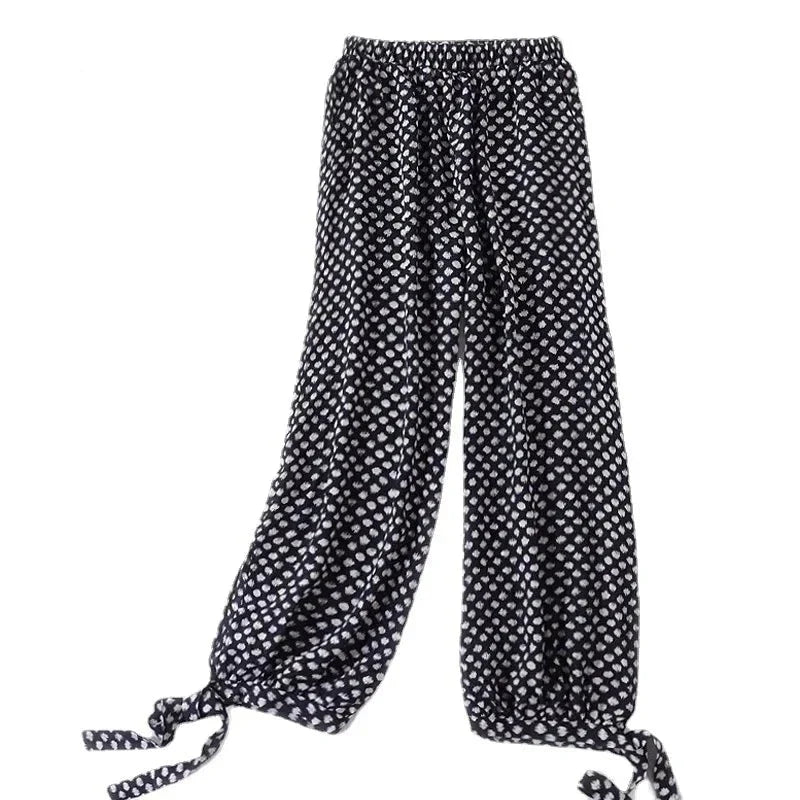 Lauryn – Schwarze Seidenhose
