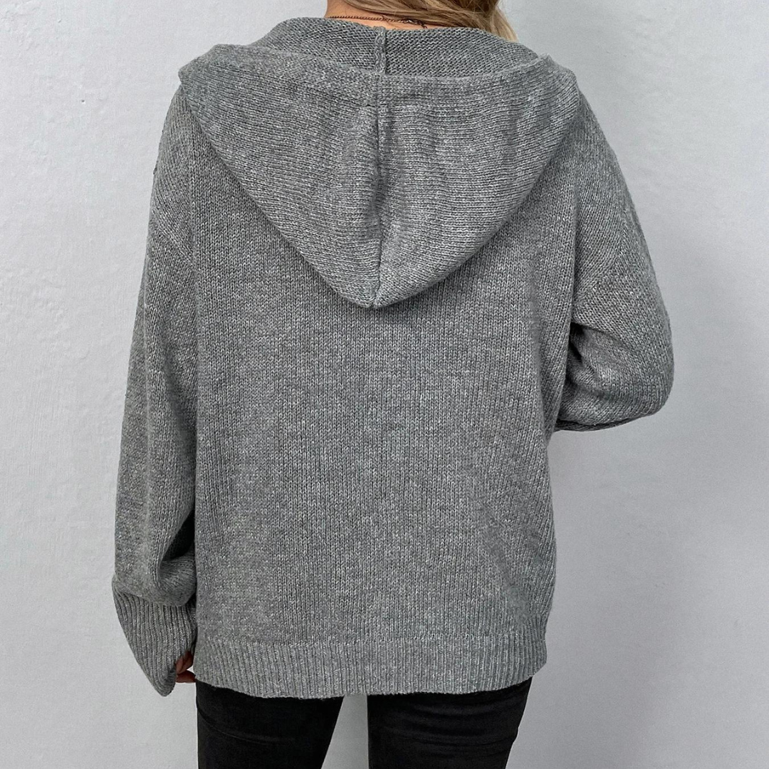 Lena Strickjacke | Klassische Kapuzen-Strickjacke mit Knopfleiste und langen Ärmeln