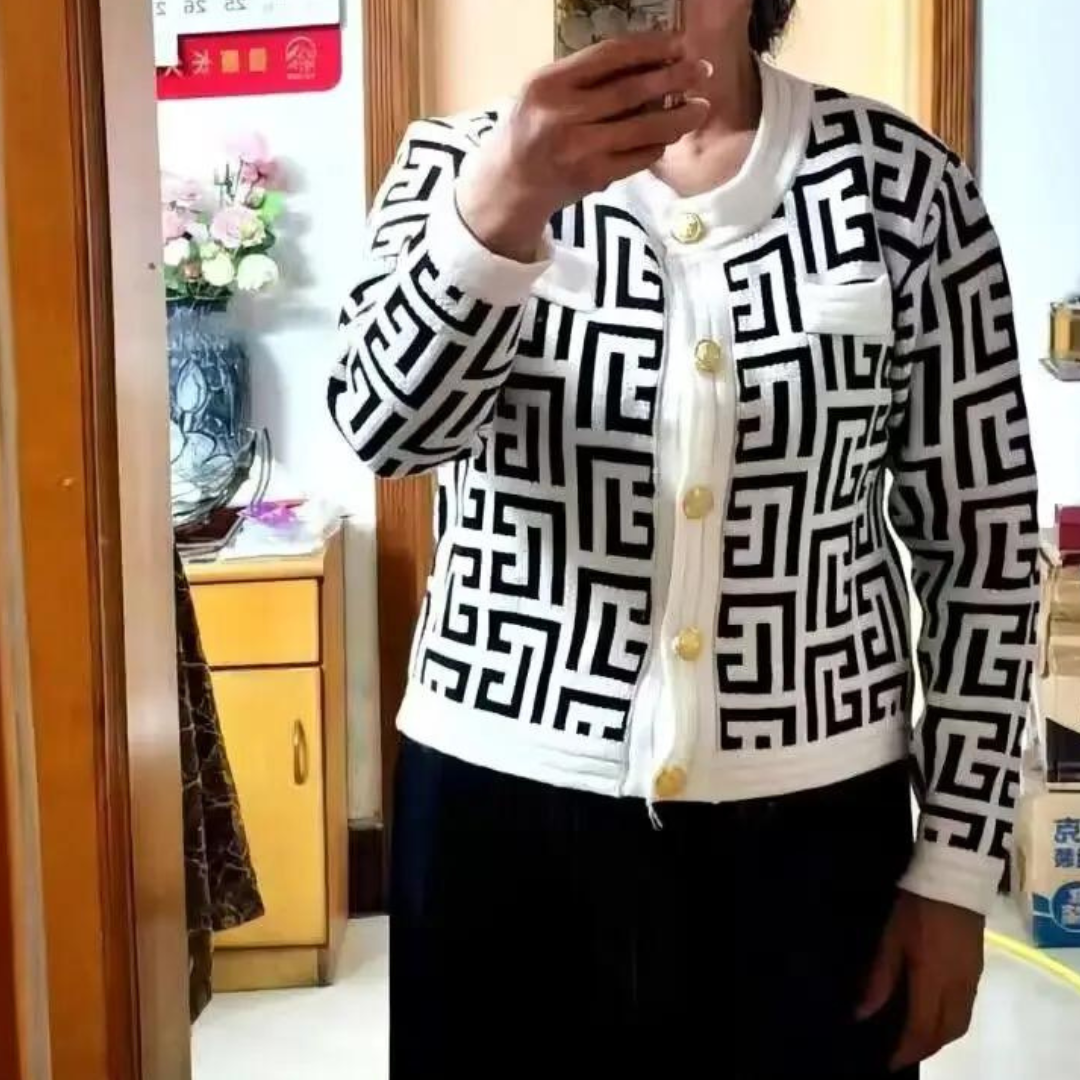 Anna Strickjacke | Vintage Strickjacke mit langen Ärmeln und goldenen Knöpfen