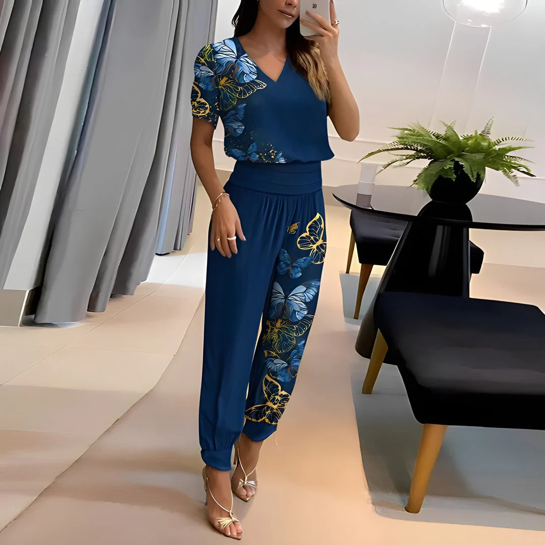 Alexandra Set | Moderne Kombination aus Bluse und Hose im Loungewear-Stil