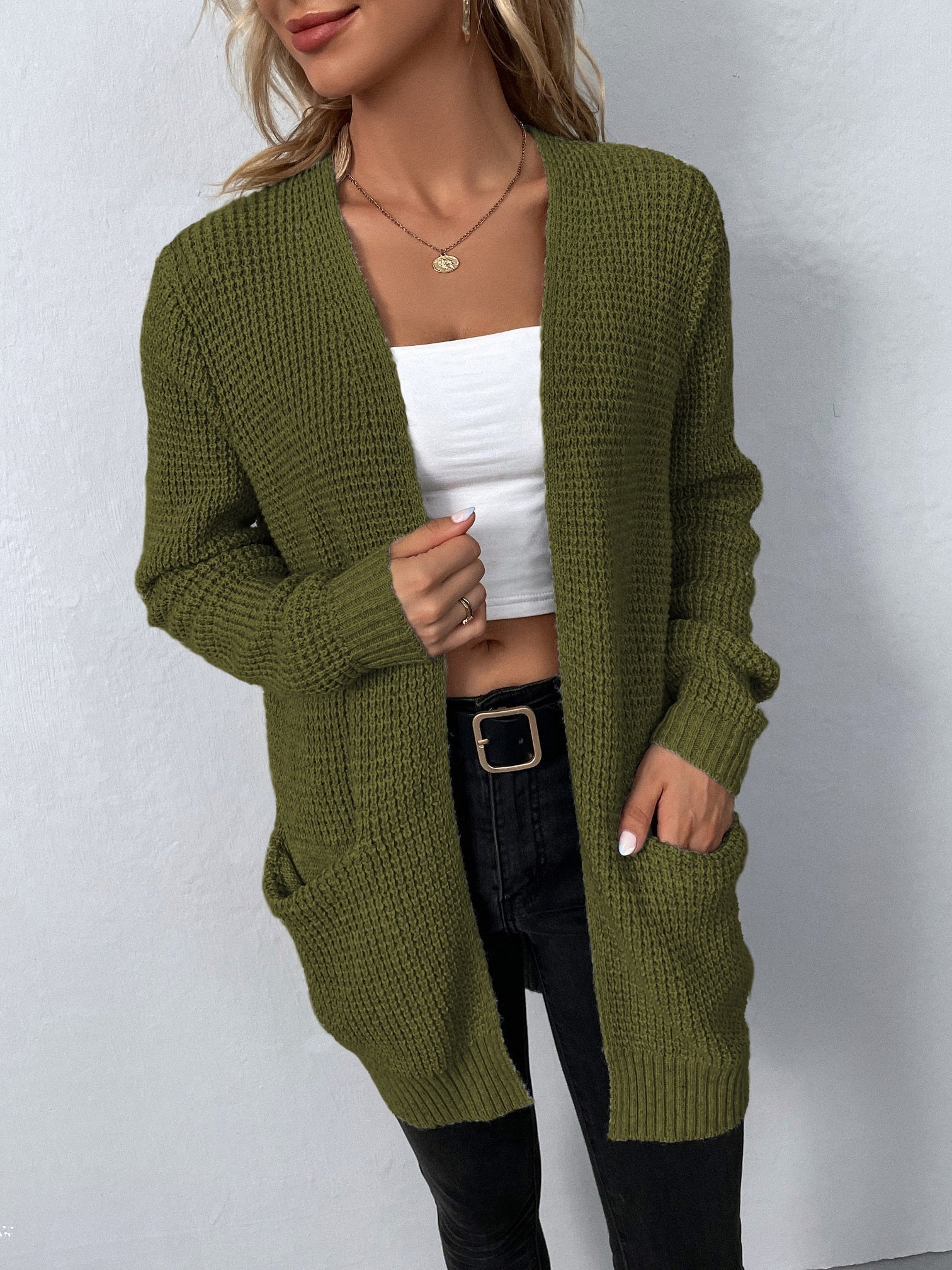 Kuschel-Strickjacke für Damen – Weich, Elegant und Zeitlos – Leonida