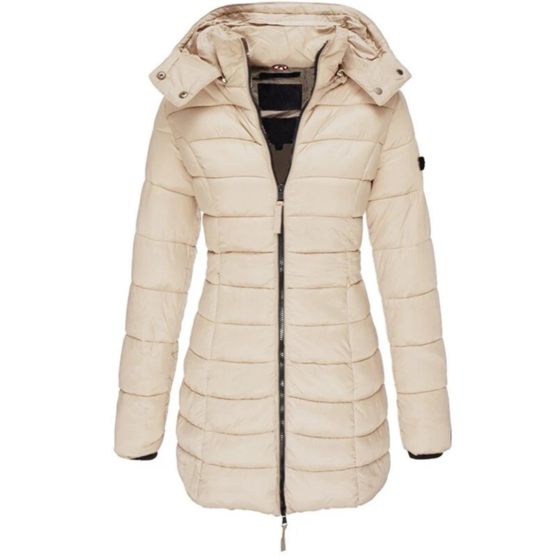 Mayla Jacke | Die beste und kuscheligste Daunenjacke mit Kapuze und Reißverschluss