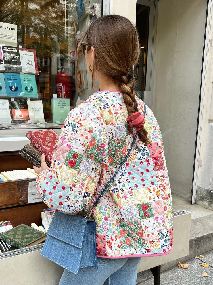 Lillymoda | Celine - Gepolsterte Jacke mit Blumenmuster