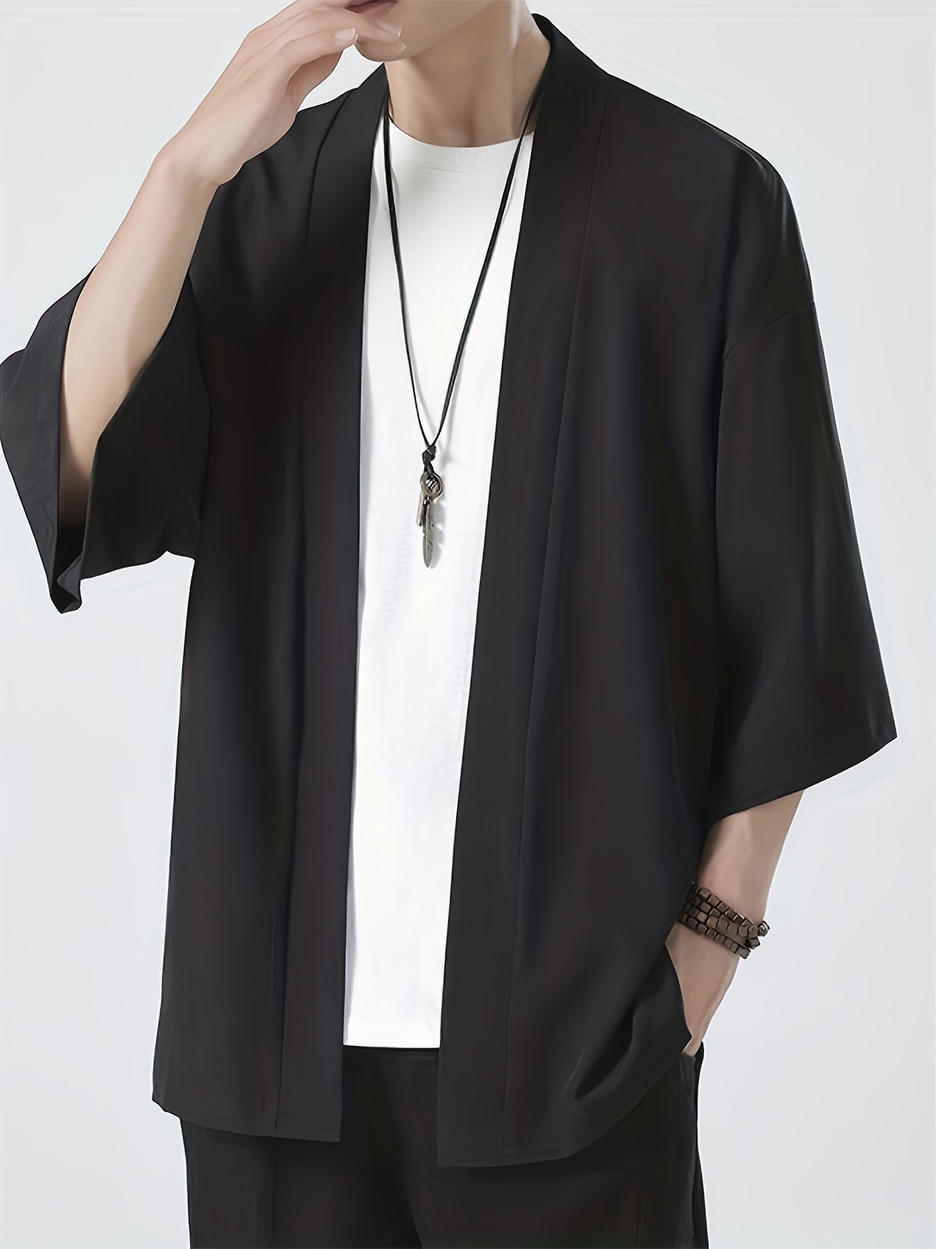 Sabatino - Schwarzer Kimono im Japanischer Stil