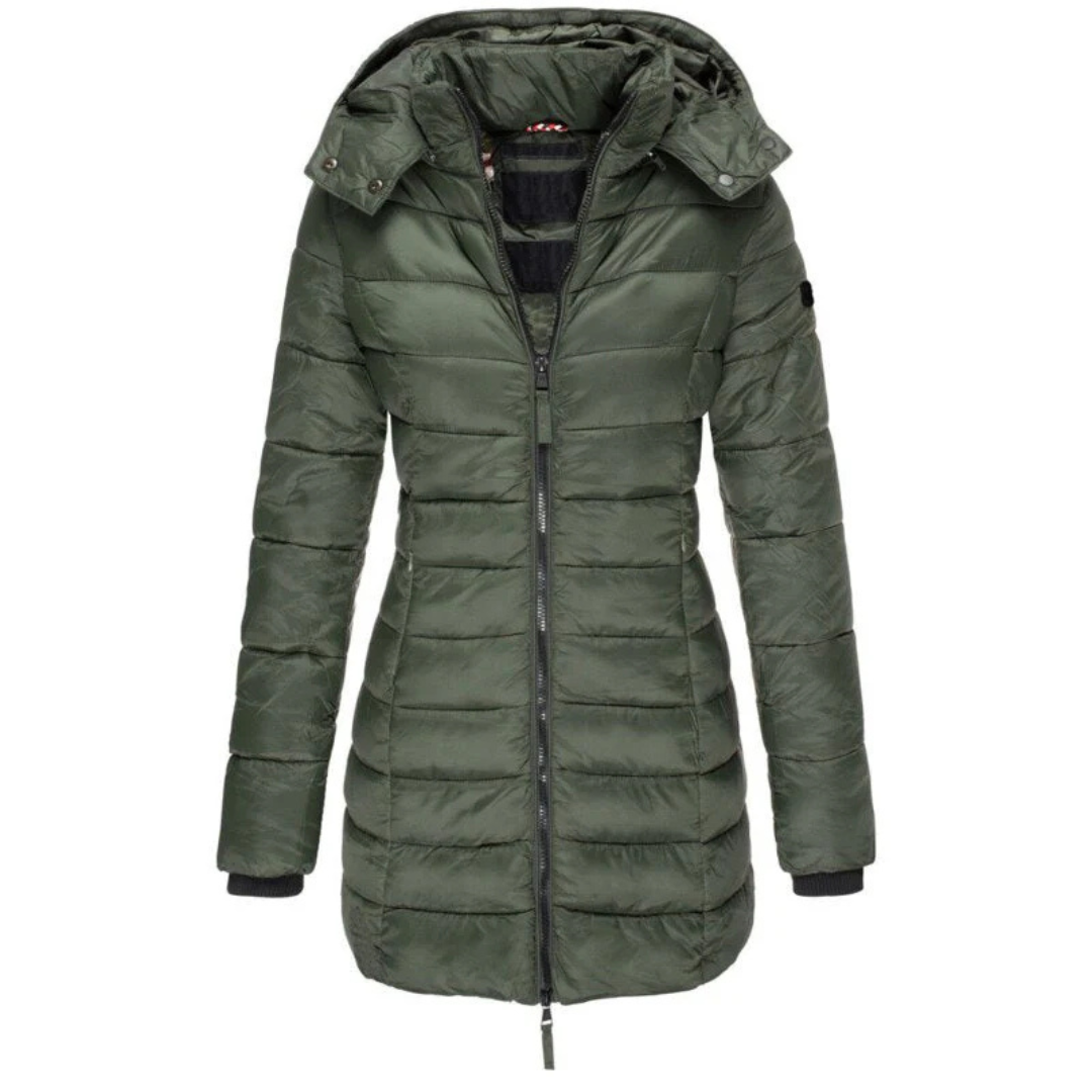 Mayla Jacke | Die beste und kuscheligste Daunenjacke mit Kapuze und Reißverschluss