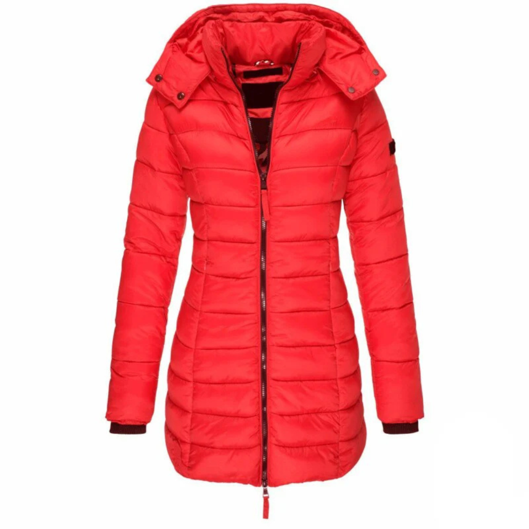 Mayla Jacke | Die beste und kuscheligste Daunenjacke mit Kapuze und Reißverschluss