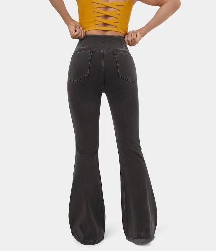 Jeans für Frauen im Schlaghosenschnitt, hoch tailliert und stretchig