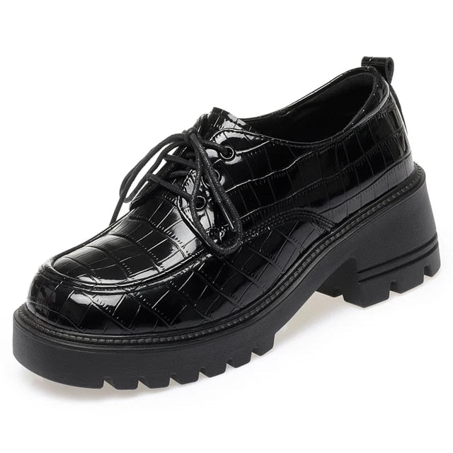Xantina - Halbschuhe aus echtem Leder mit Plateau