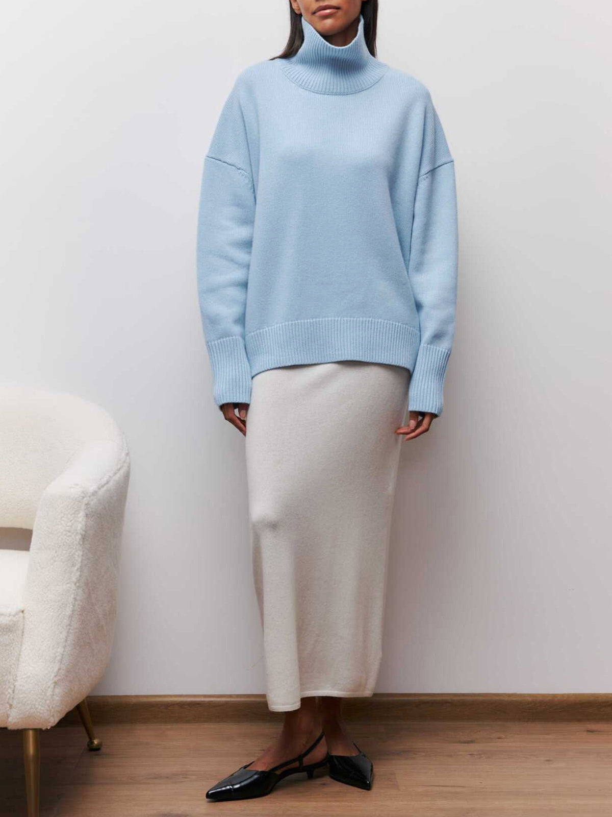Cloudless Sky Rollkragenpullover - Oversize Damen-Strickmode - Maria