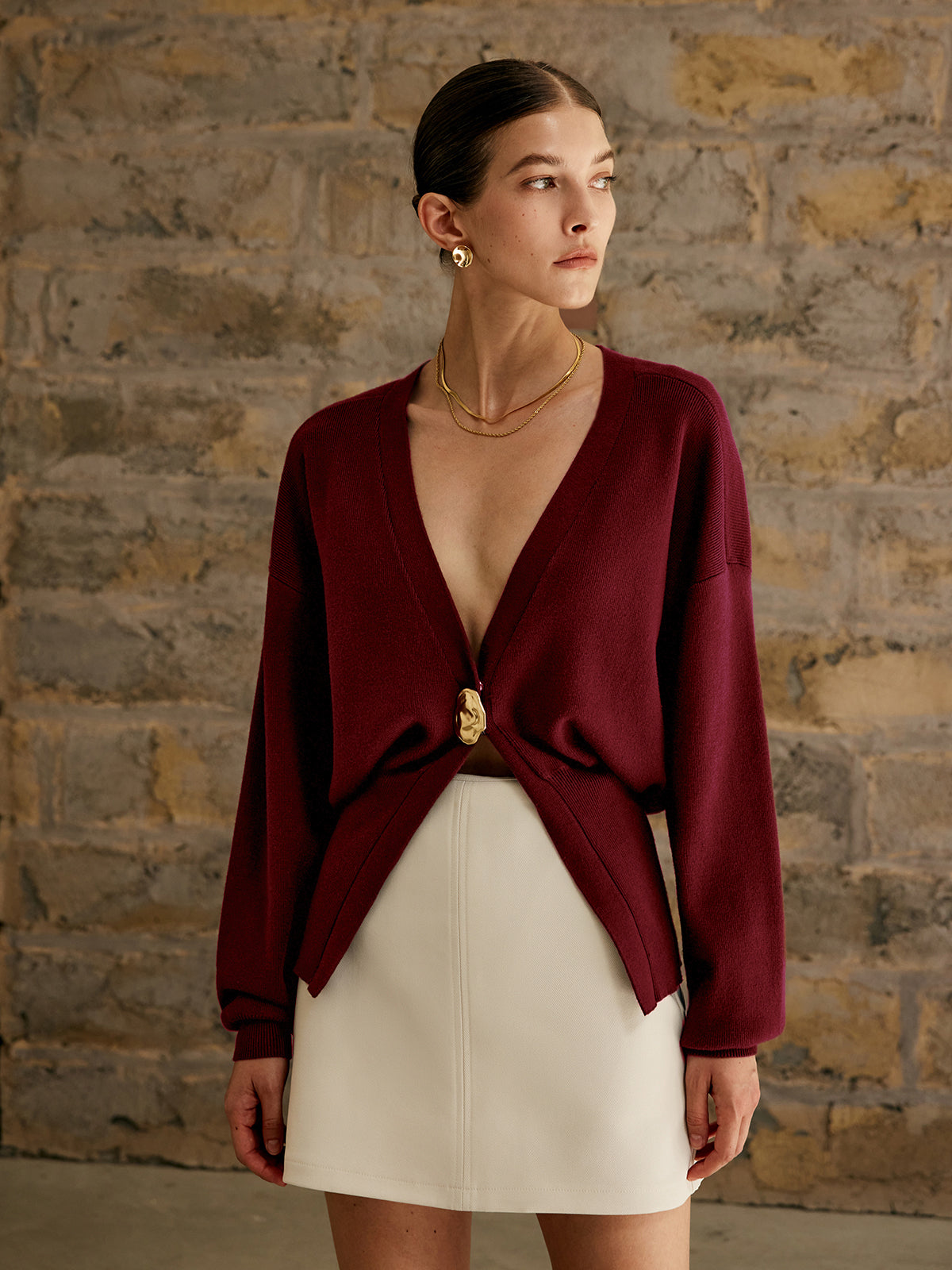 Goldener Knopf Schlichtes Cardigan