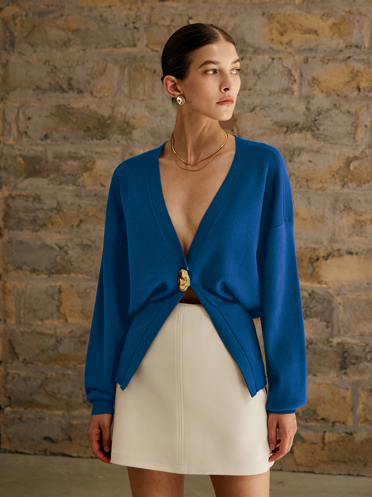 Goldener Knopf Schlichtes Cardigan