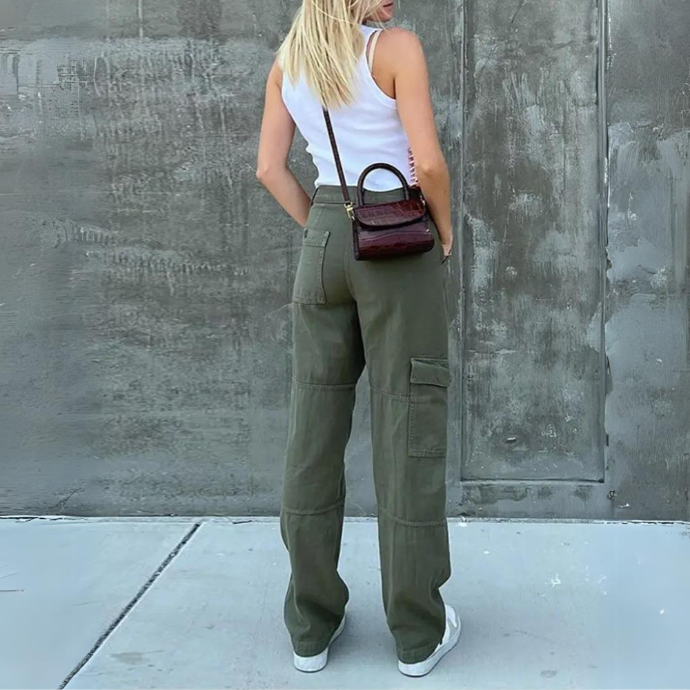 Freda - Entspannte Cargohose für Frauen