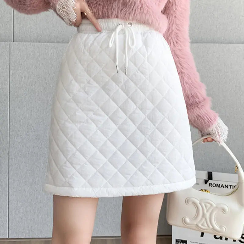 Samara - Rock mit hoher Taille und Spitze