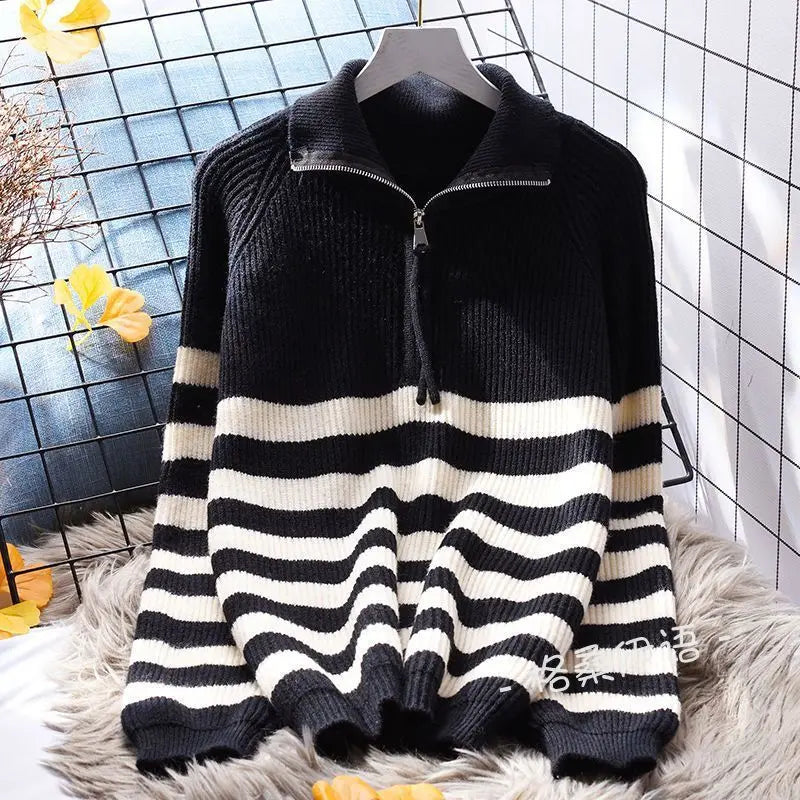 Rochelle - Stylischer Streifenpullover mit Reißverschlusskragen