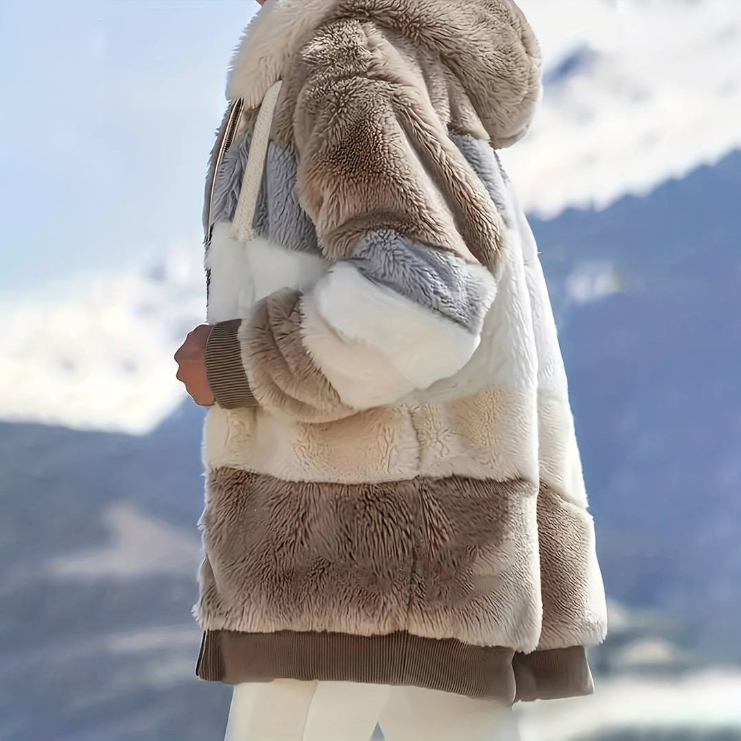 Hoodira | Weiche Kapuzenfleecejacke für Damen