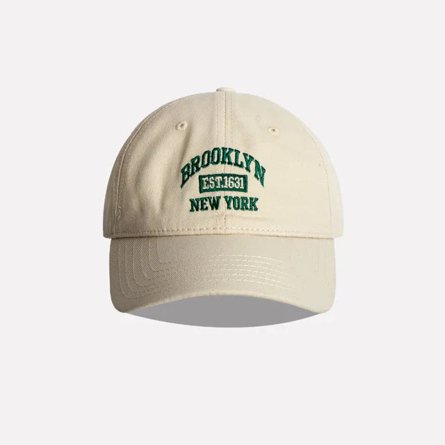 Damen-Baseballkappe mit gestickten Buchstaben
