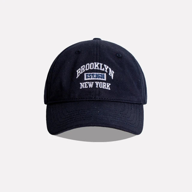 Damen-Baseballkappe mit gestickten Buchstaben