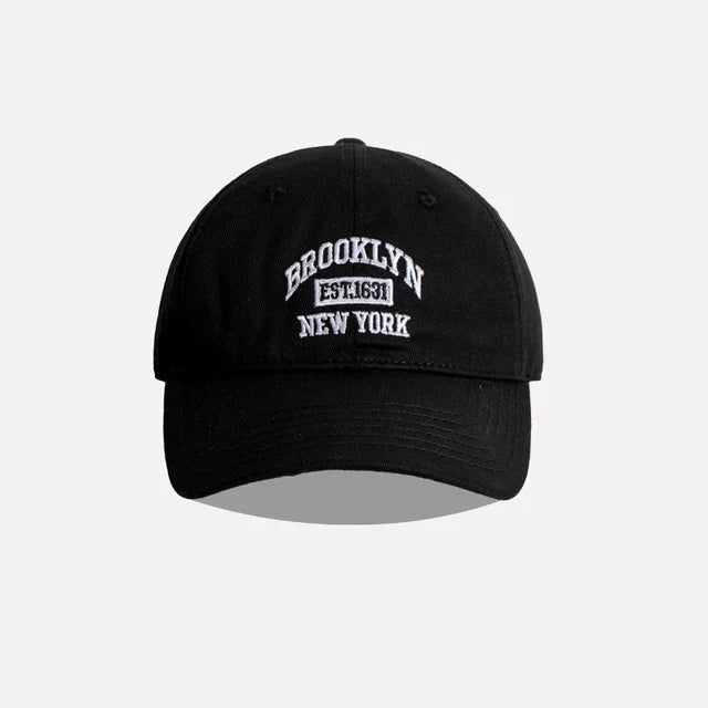 Damen-Baseballkappe mit gestickten Buchstaben