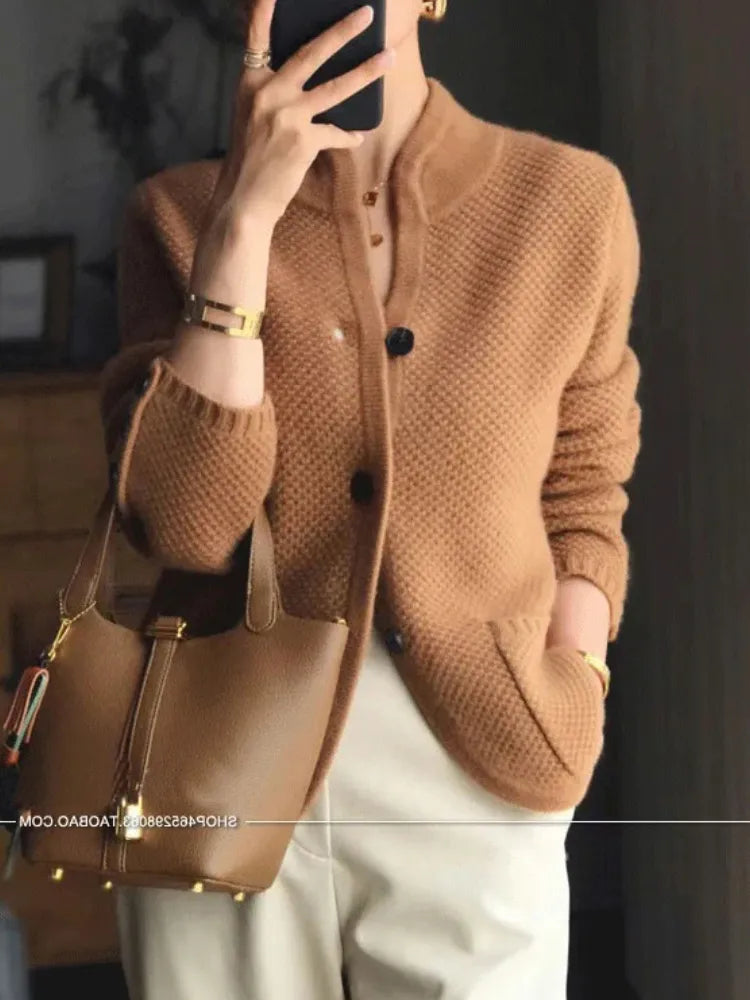 Lillymoda | Jasmine - Eleganter Strickcardigan mit Hohem Kragen
