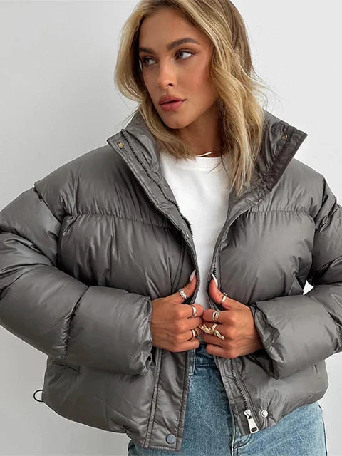 Moderne, warme, kurze Pufferjacke Damen