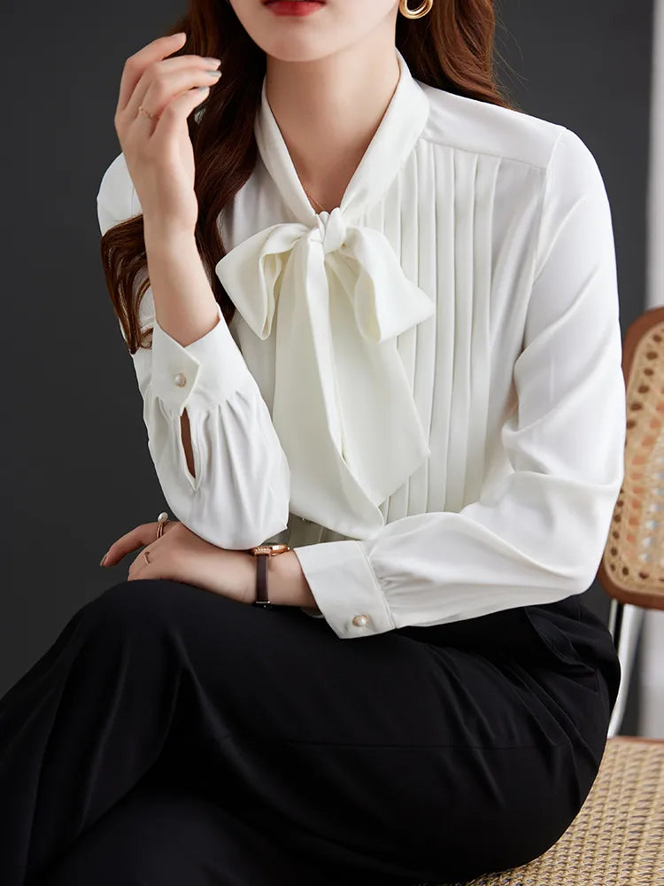 Lillymoda | Amelie - Elegante Bluse mit Geknöpfter Fliege