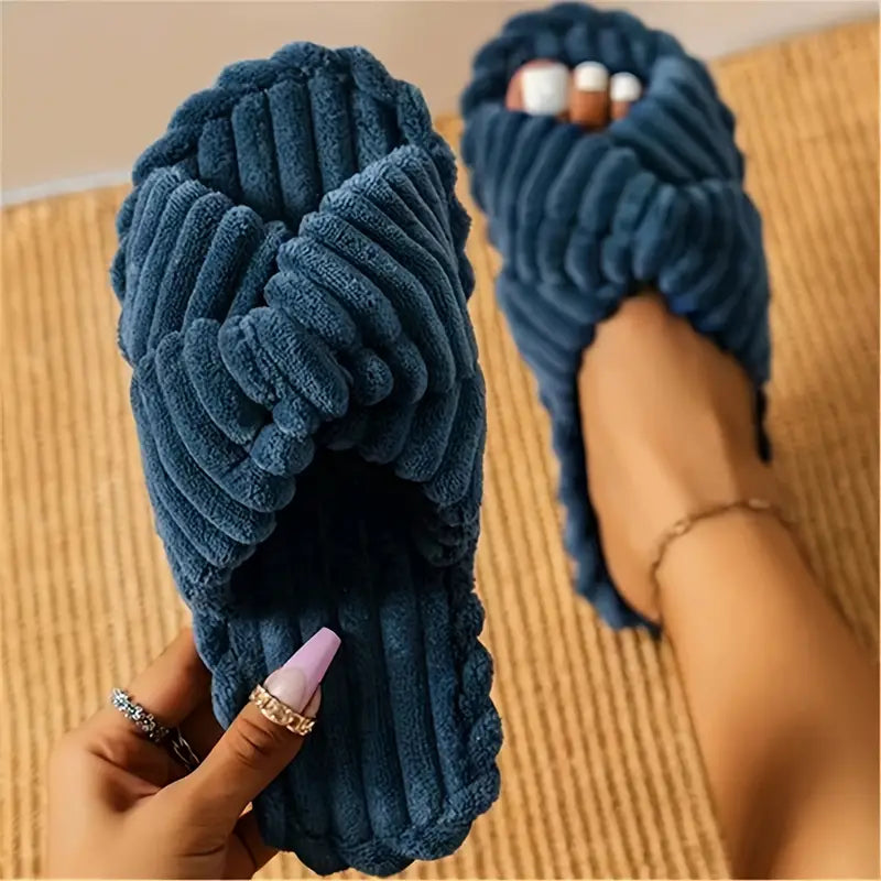 Quenild - Warme, flauschige Crisscross-Pantoffeln für Frauen