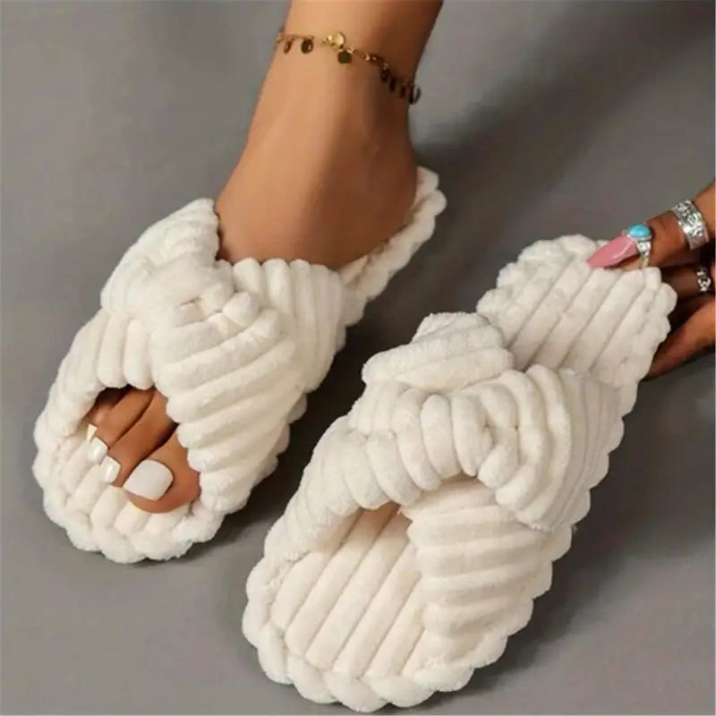 Quenild - Warme, flauschige Crisscross-Pantoffeln für Frauen