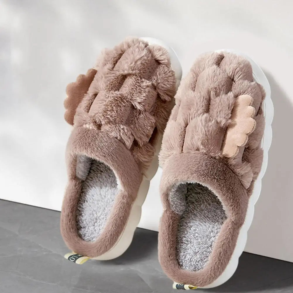 Lillymoda | HeatHaven - Beheizte Innenhausschuhe für den Winter