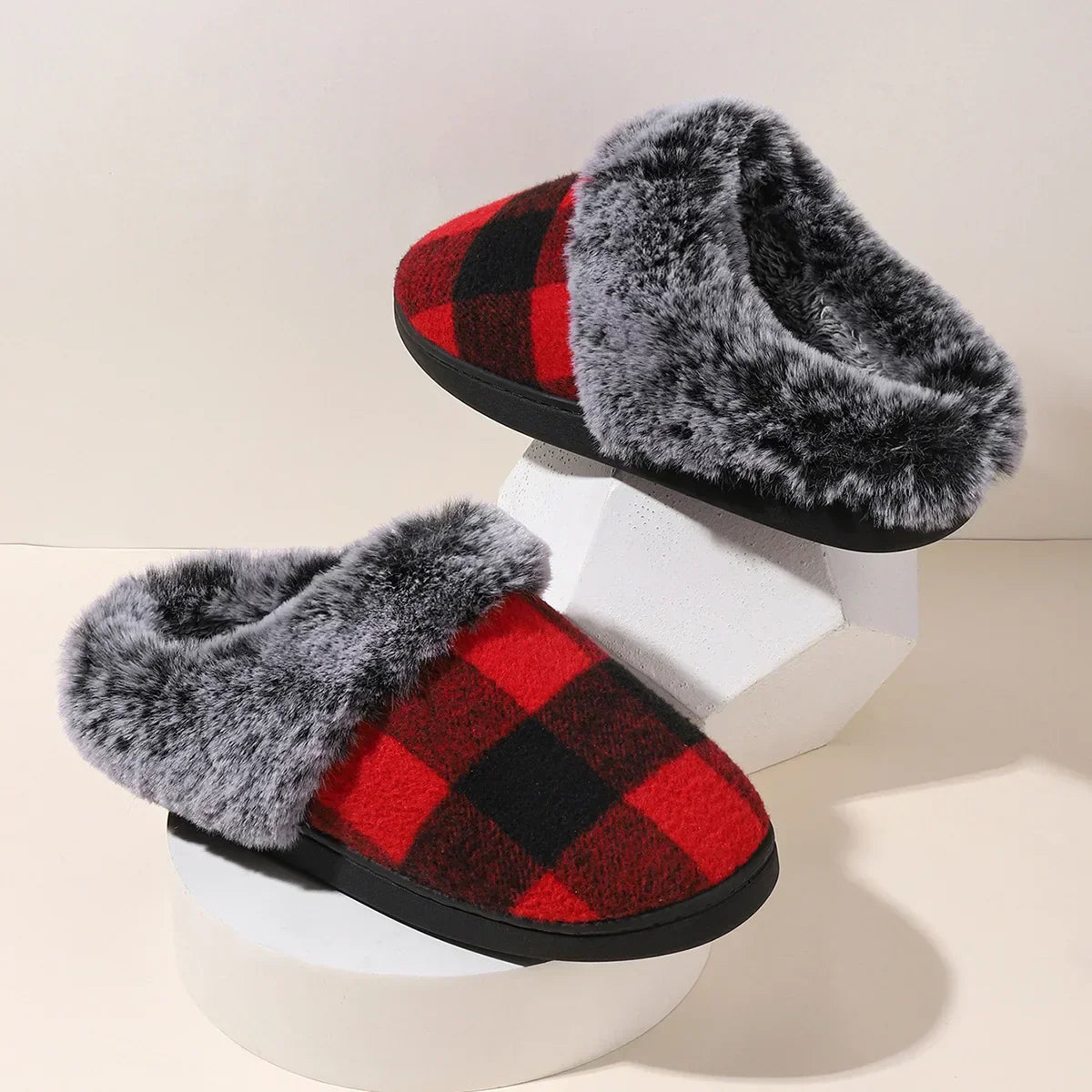 Lillymoda | Cozy Plaid - dicke gemütliche Fleece-Pantoffeln