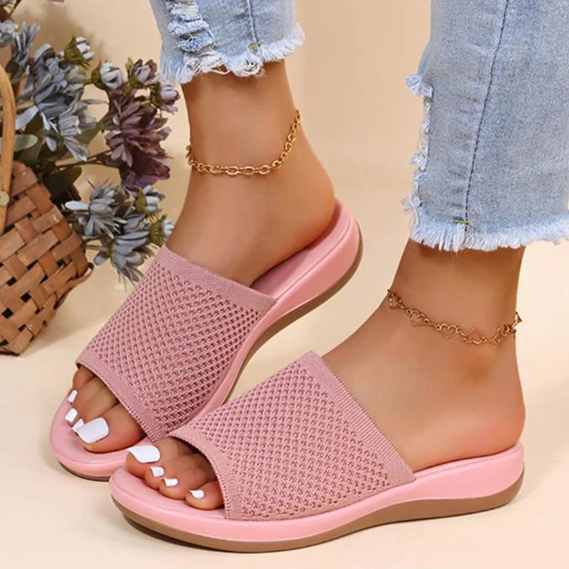Allie - Flache Sandalen für drinnen und draußen