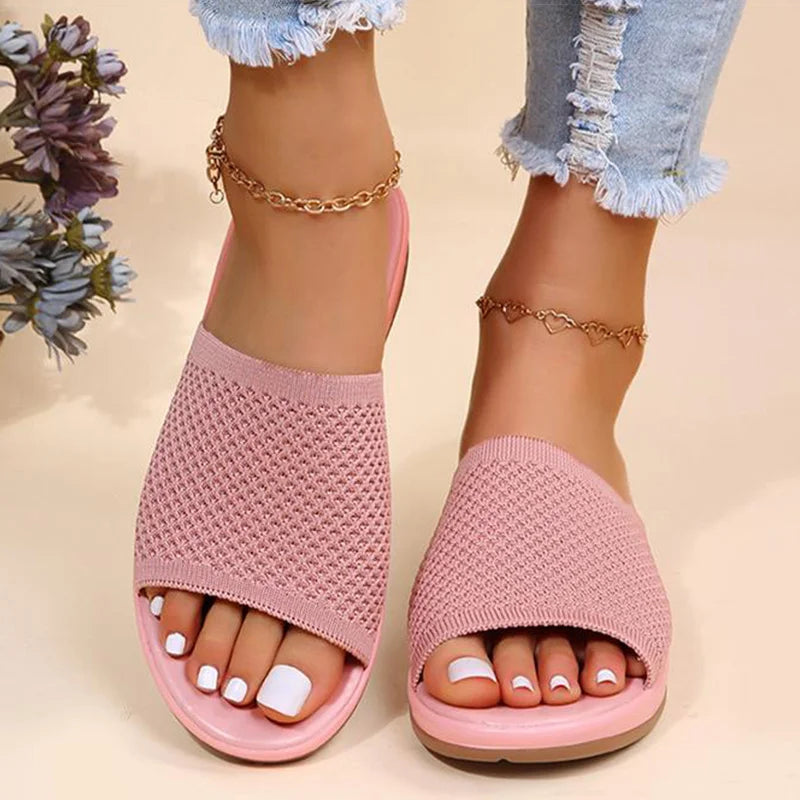 Allie - Flache Sandalen für drinnen und draußen