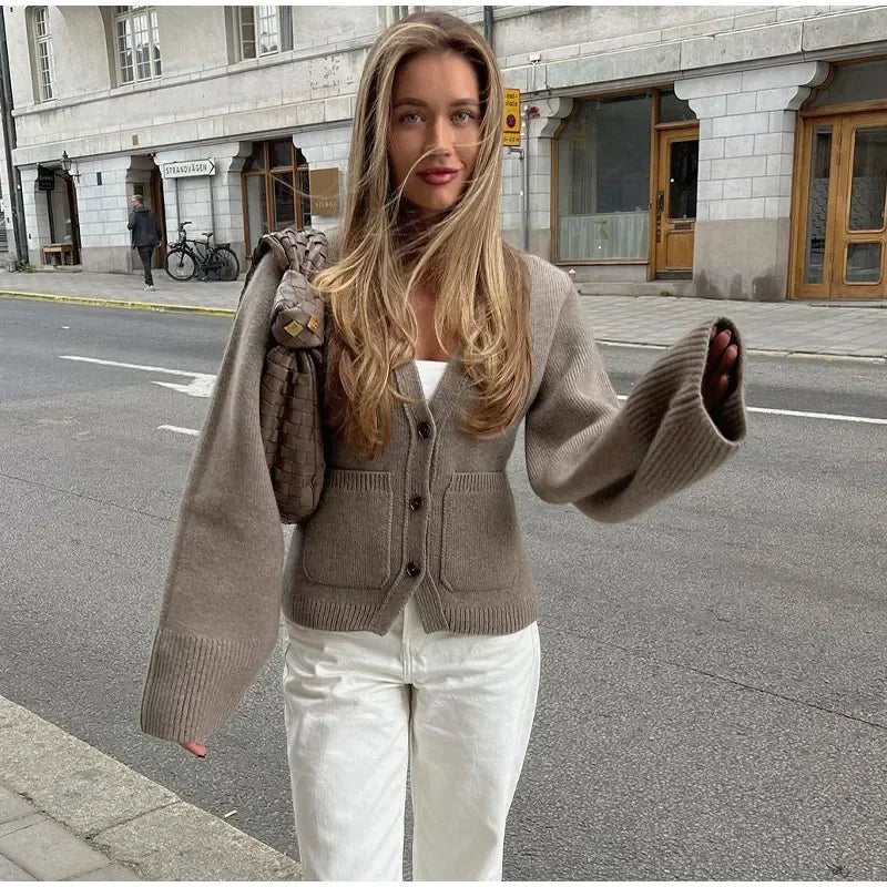 Lillymoda | Isabella - Lässige Strickjacke mit V-Ausschnitt und Taschen
