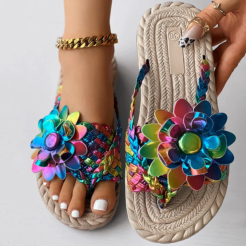 Orania - Flache Freizeitschuhe mit geflochtenem Blumenmuster