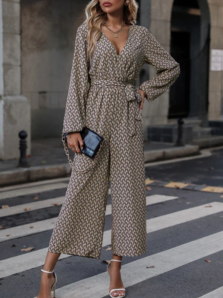 Farah - Modischer, langärmliger Jumpsuit mit V-Ausschnitt
