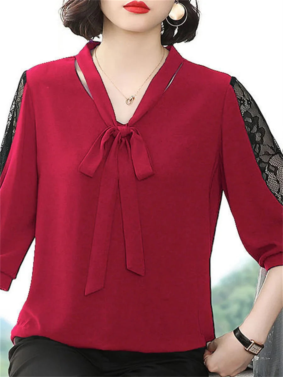 Yolanda - Bluse mit Schleifenkragen und Spitzenärmeln