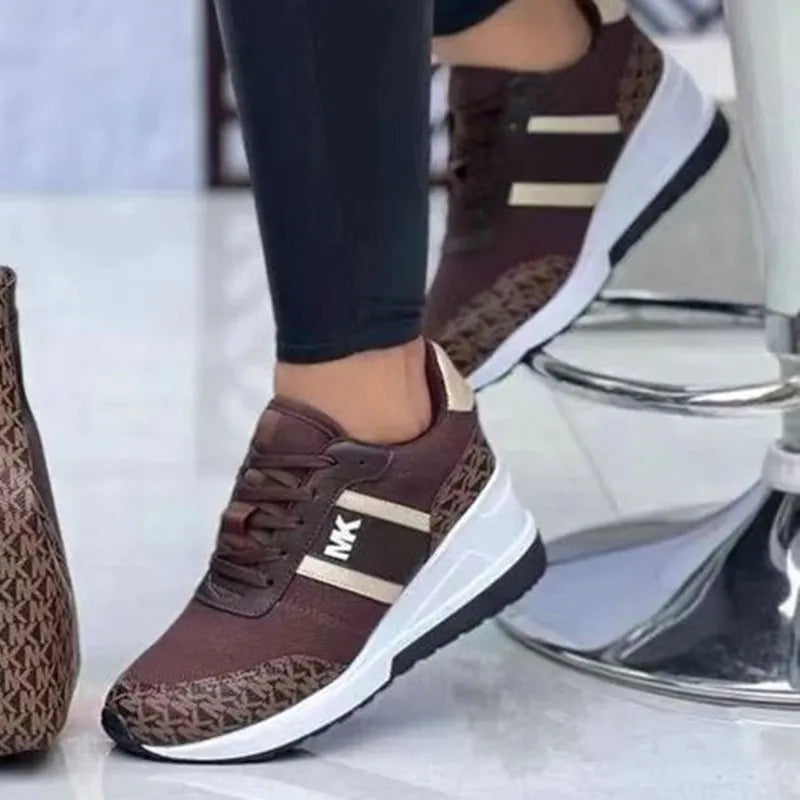 Tove - Bequeme Low-Top-Sneaker mit Streifenakzent