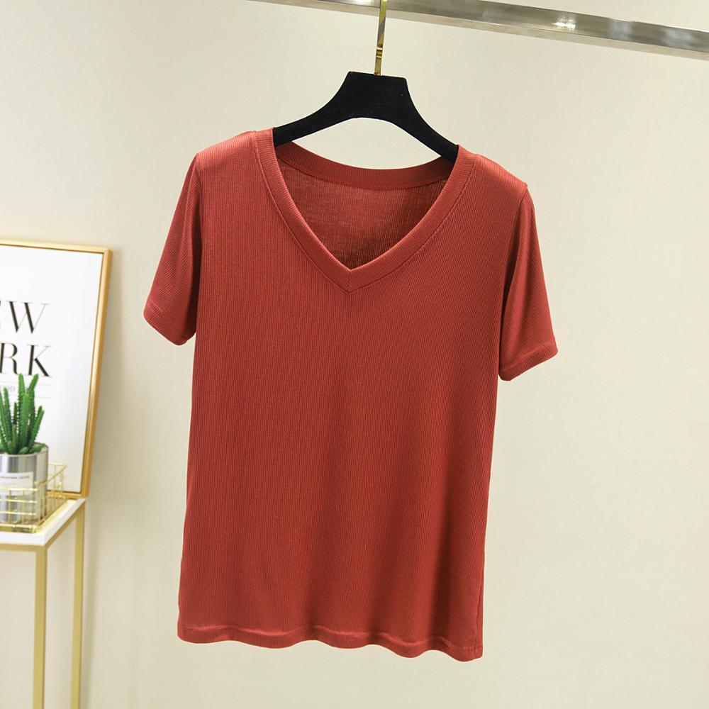 Locker geschnittenes Damen-T-Shirt mit V-Ausschnitt