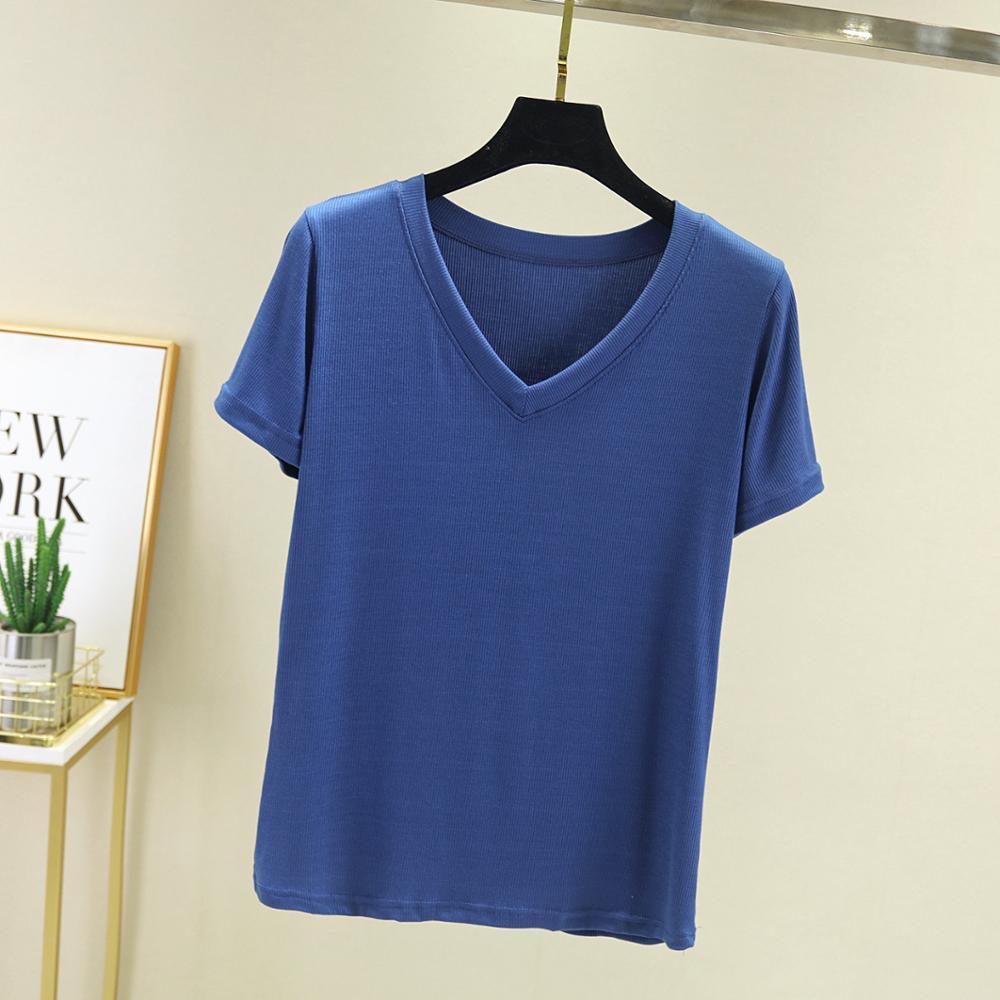 Locker geschnittenes Damen-T-Shirt mit V-Ausschnitt