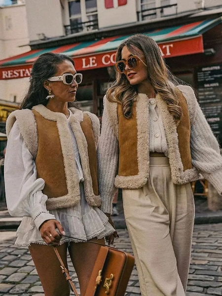 Lillymoda | Claire - Gekürzte Strickjacke mit Samt-Charme