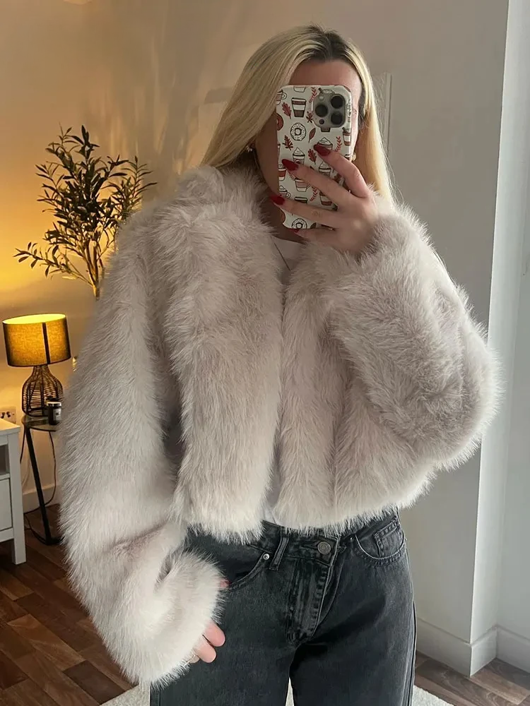 Lillymoda | Emiliana - Stylische Streetwear-Pelzjacke