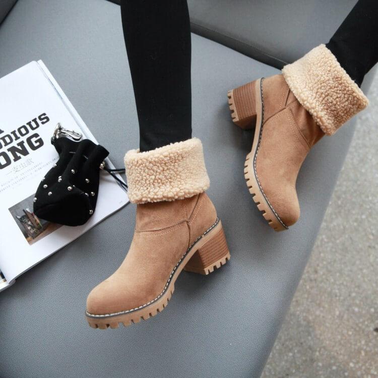 Charlotte - Warme Winterstiefel aus Winterfell