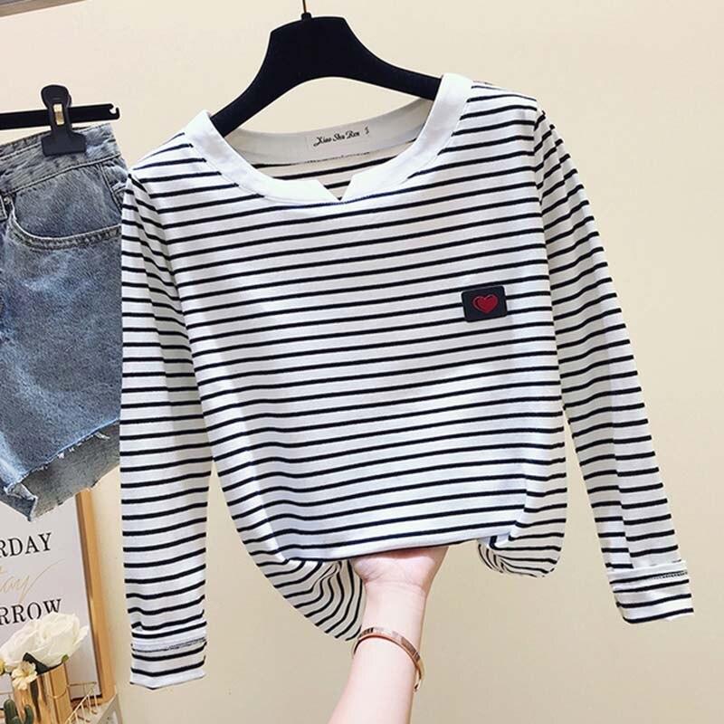 Langarm-T-Shirt für Damen mit süßen Details