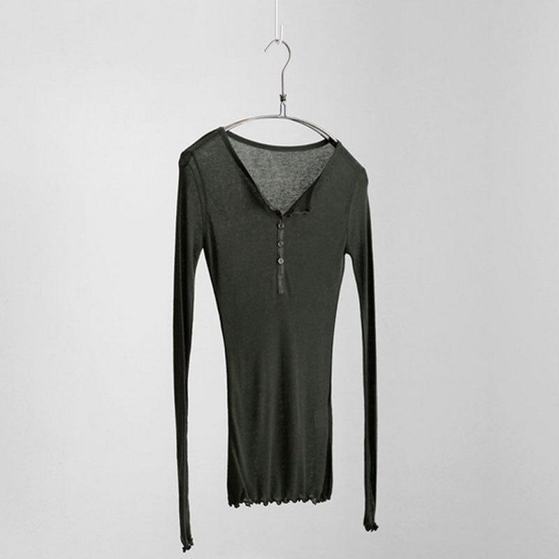 Luftiges Damen Langarmshirt mit Knöpfen
