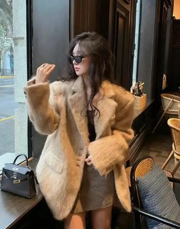 Lillymoda | Jordyn - warmer Plüsch-Wintermantel