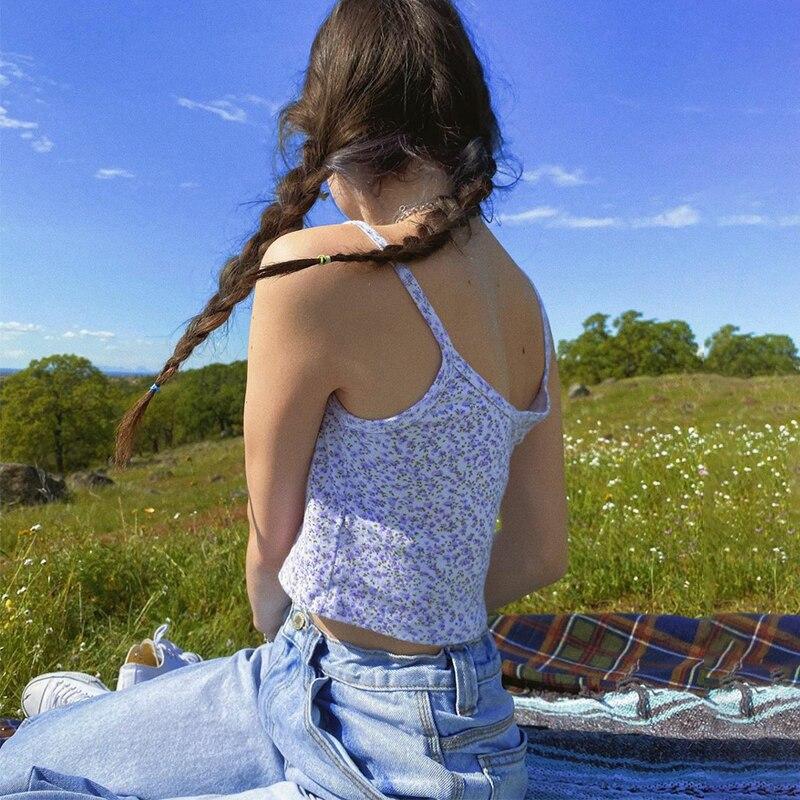 Damen-Tanktop mit kleinen Blumen