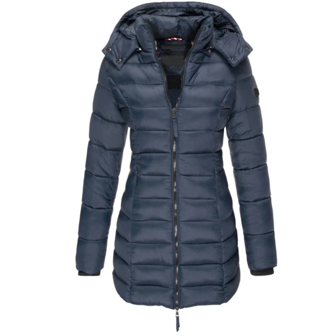Mayla Jacke | Die beste und kuscheligste Daunenjacke mit Kapuze und Reißverschluss